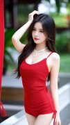 价钱正在2500元摆布